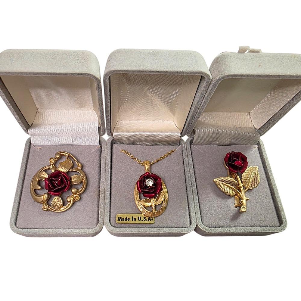 Vintage Red Rose‎ Jewelry Set 2 Brooches 1 Necklace Gold Tone Made in USA 1980'S